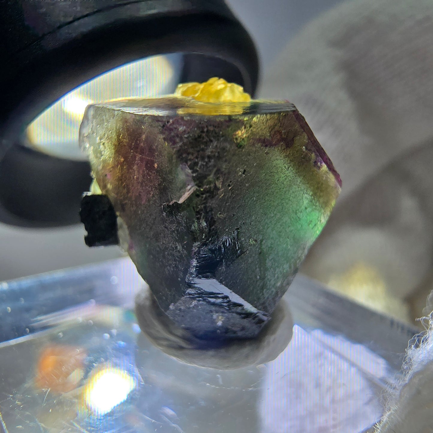 Cubes de fluorite fantôme colorés, spécimen de tourmaline Schorl, Erongo, Namibie, 17 x 16 x 13 mm