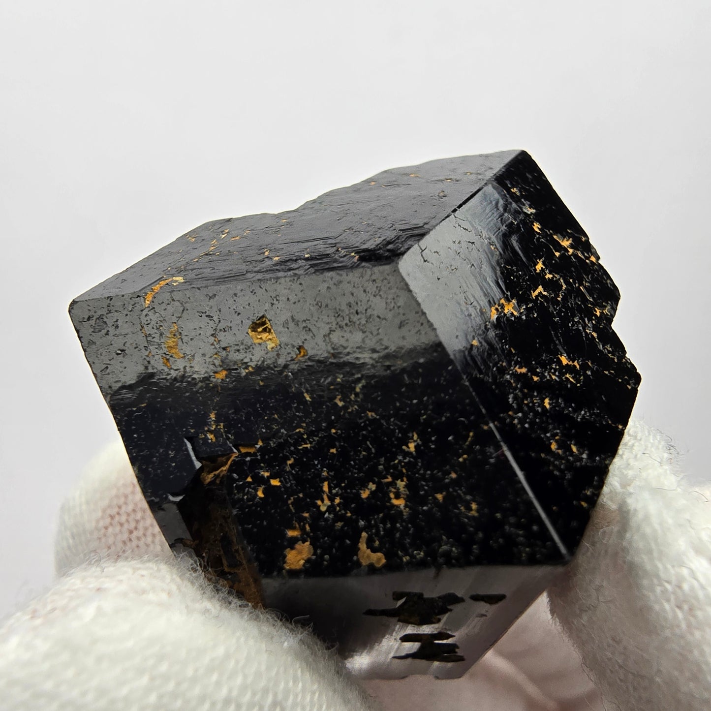 Symmetrischer Schörl Turmalin Kristall Erongo, Namibia 29*26*27mm Sammlung