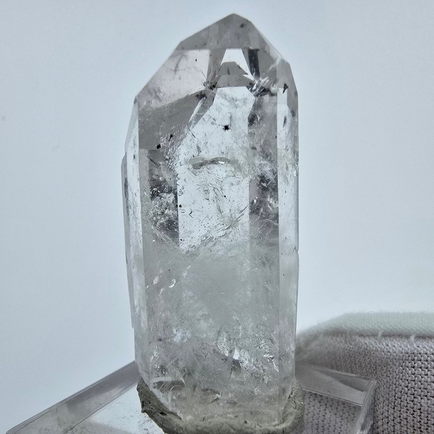 Klarer Phantom Hämatit Quarz Kristall Streep Mine, Goboboseb, Namibia 40*17*14mm