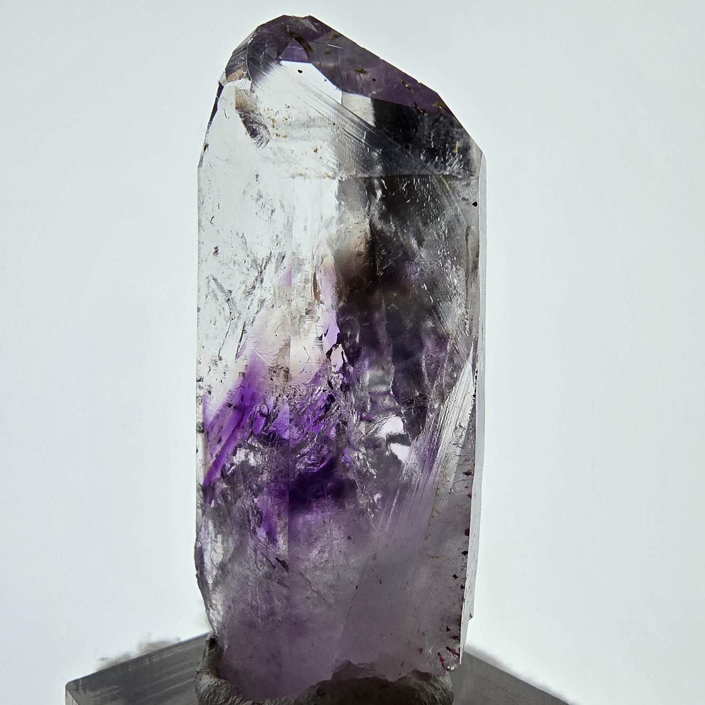 Améthyste fantôme Enhydro Harlequin avec épidote, mine Streep, Namibie, 55 x 26 x 14 mm