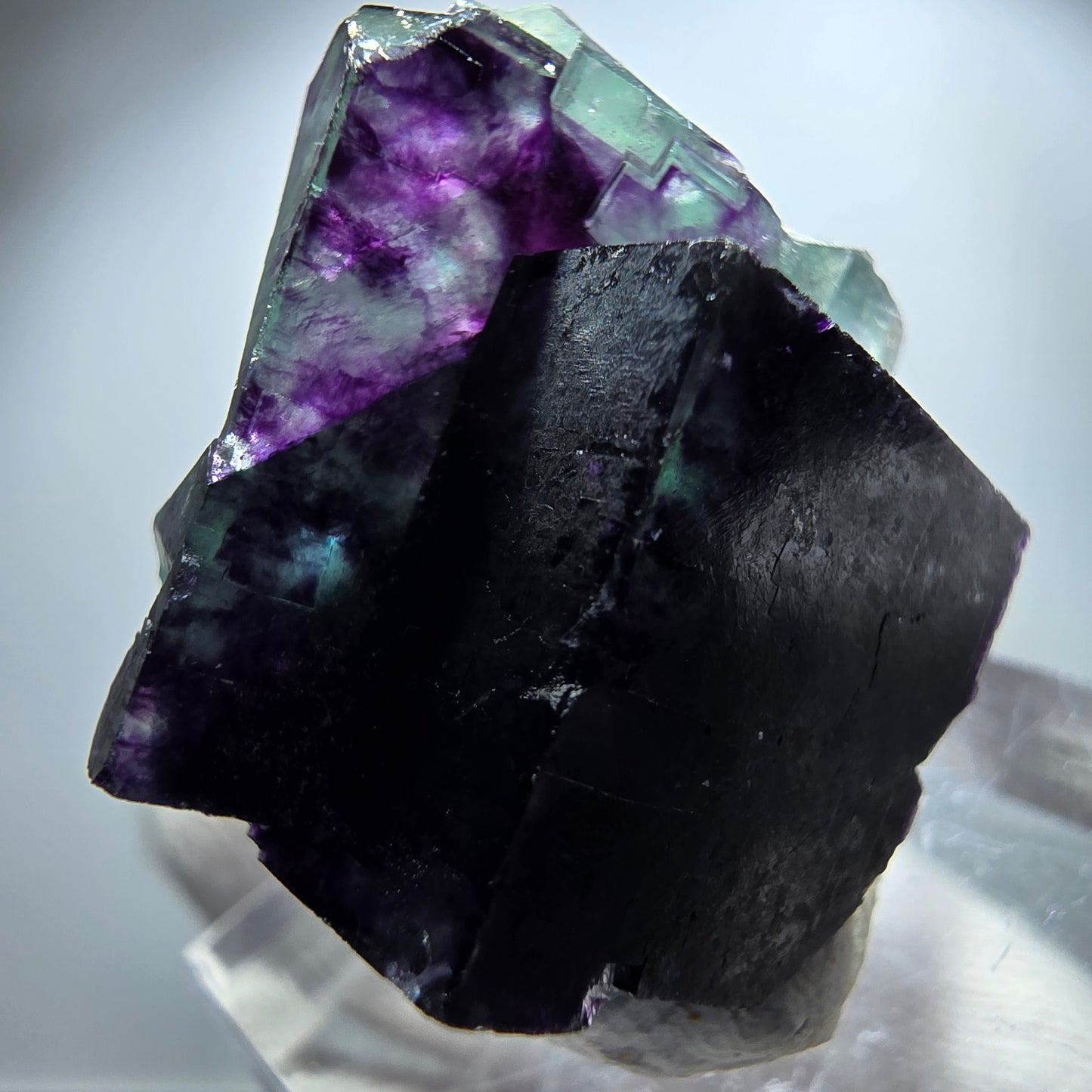 Spécimen rare de cube de fluorite fantôme, vert zonal et violet, Okorusu, Namibie, 27 x 26 x 18 mm