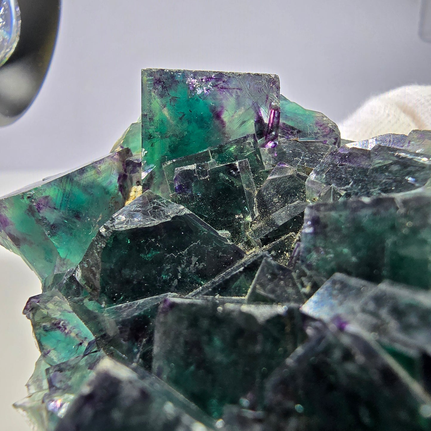 Seltene Phantom Fluorit Würfel Stufe zonal grün lila Okorusu, Namibia 73*60*24mm
