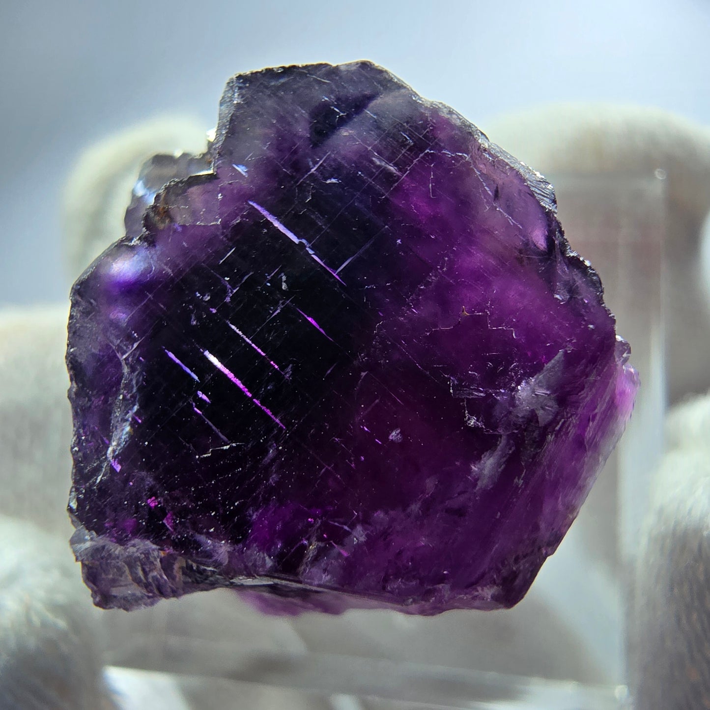 Rare spécimen de cube de fluorite fantôme, violet Okorusu, Namibie 23 x 22 x 17 mm