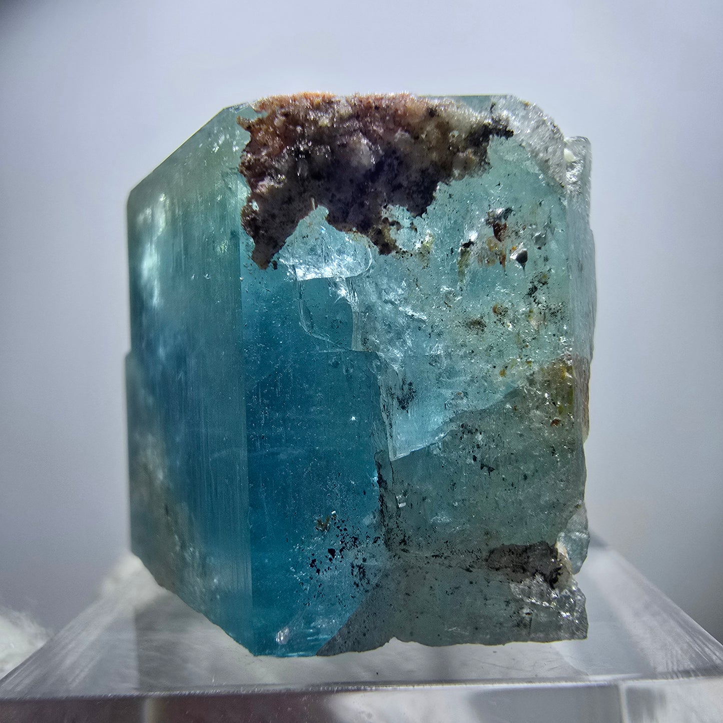 Seltener Aquamarin X mit Hyalit Erongo, Namibia 31*24*21mm