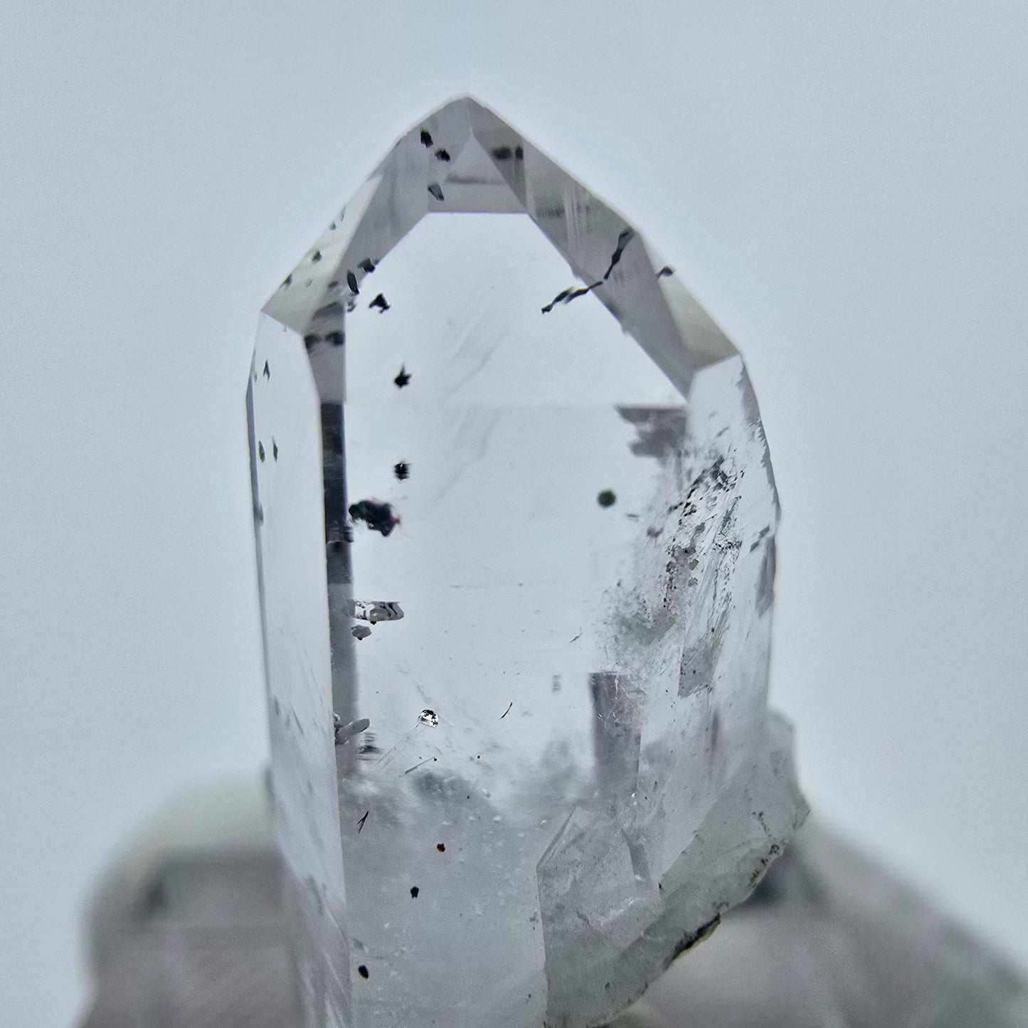 Klarer Harlekin Phantom Quarz Kristall Streep Mine, Goboboseb Namibia 31*15*11mm