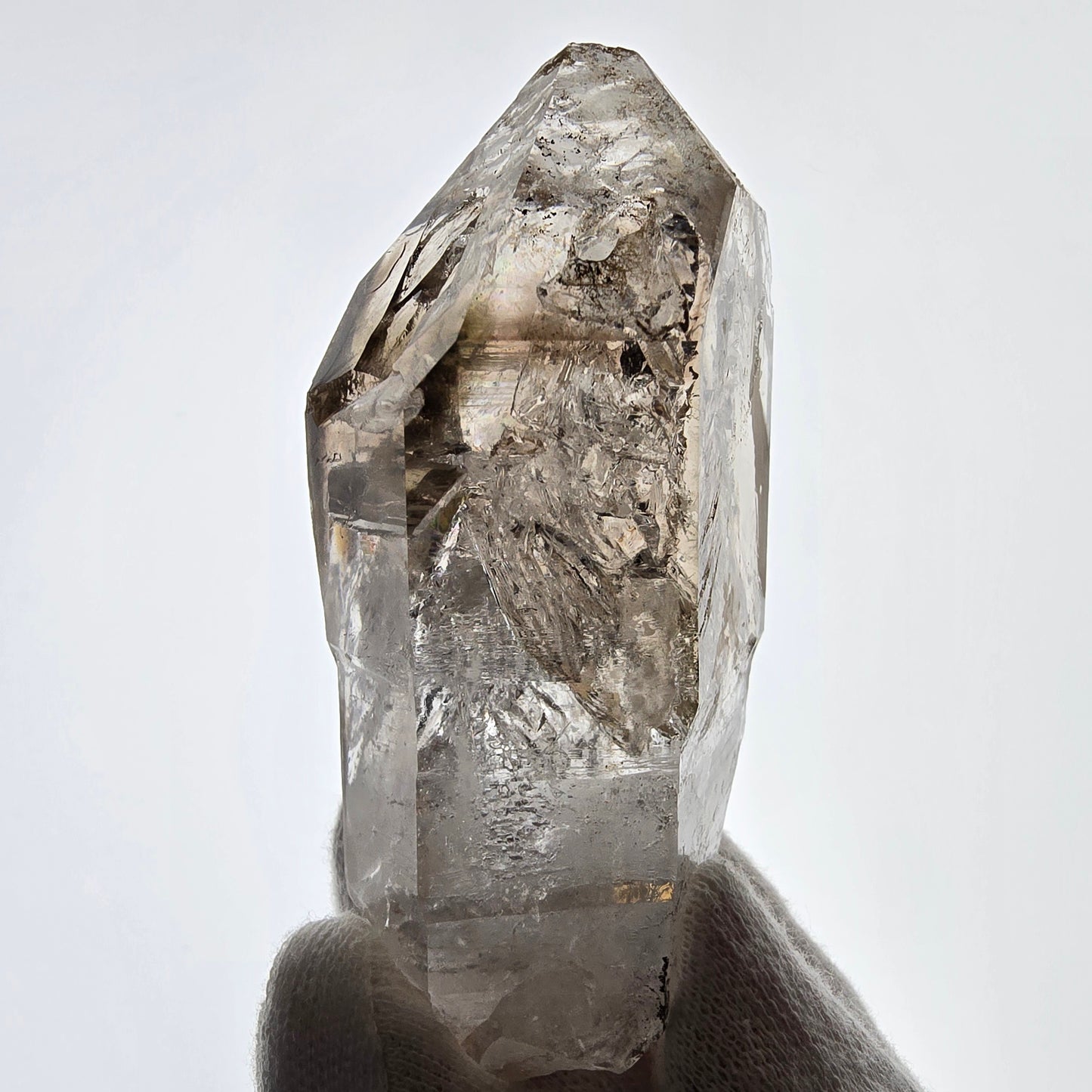 Sceptre fantôme squelette en quartz fumé DT, poche Saint-Valentin en calcite UV, Namibie 89 x 47 x 32 mm