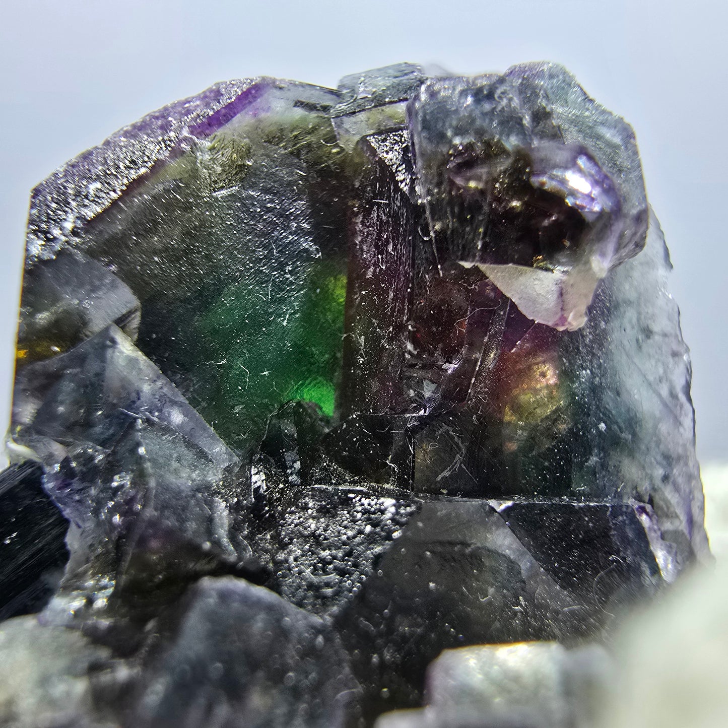 Colorful Phantom Fluorite Cubes Schorl Tourmaline Muscovite Erongo, Namibia 48*32*31mm
