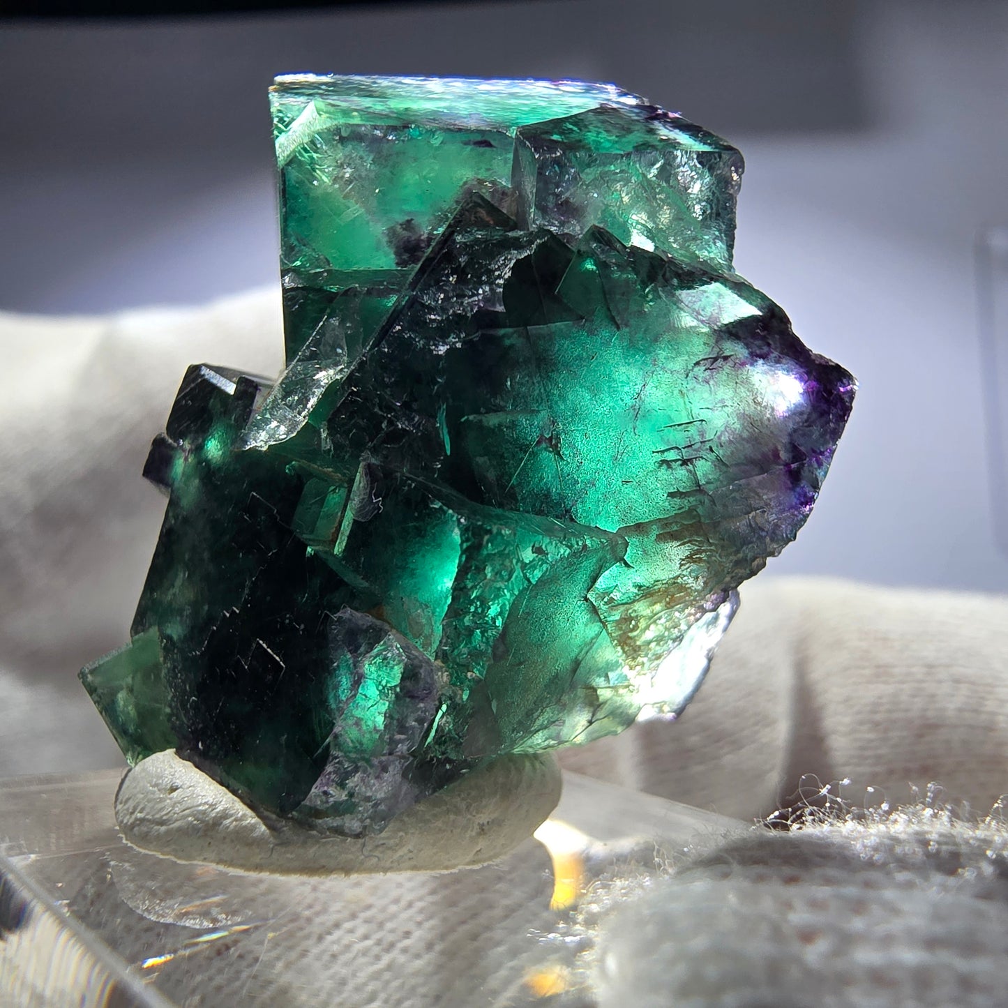 Seltene Phantom Fluorit Würfel Stufe zonal grün lila Okorusu, Namibia 38*28*24mm