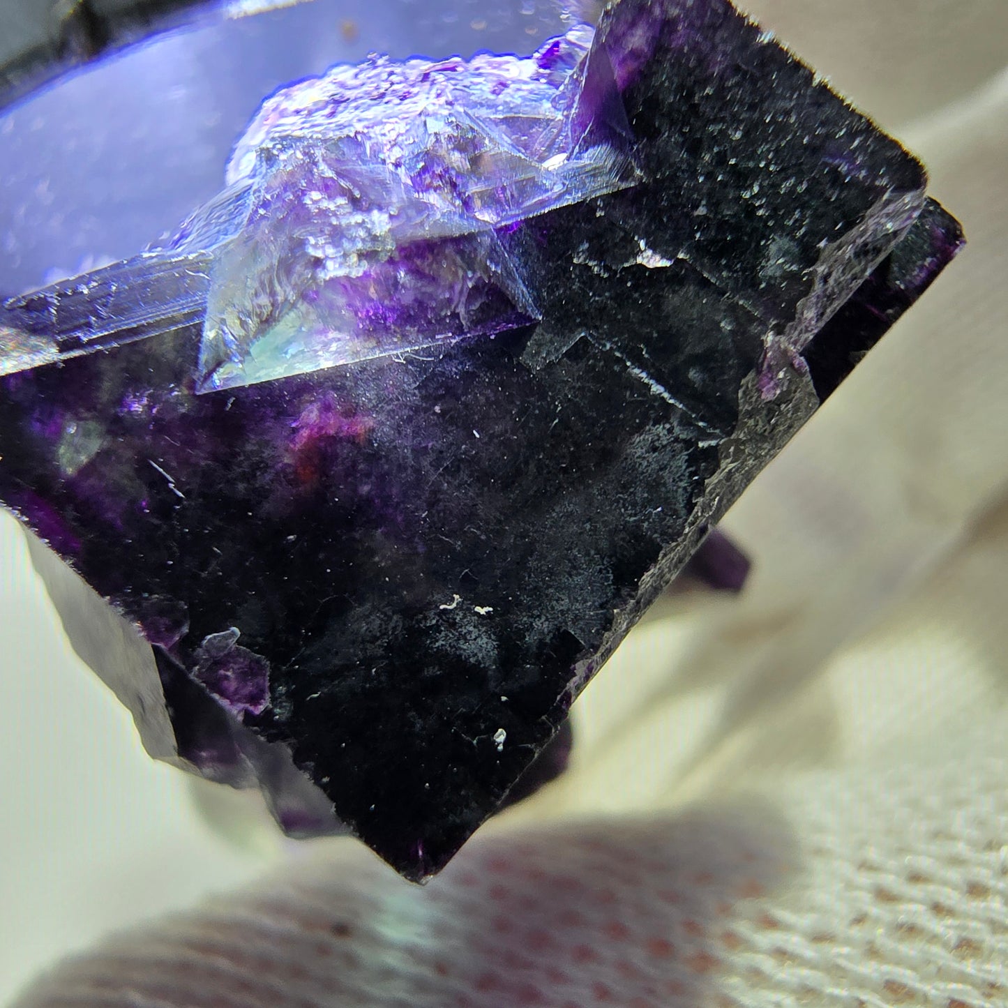 Spécimen zonal de cube de fluorite fantôme, vert violet, Okorusu, Namibie, 29 x 22 x 24 mm