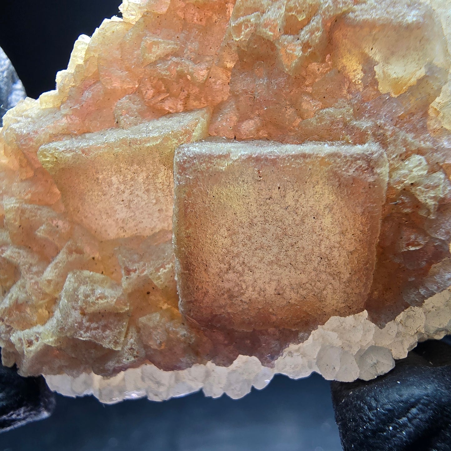 Cube de fluorite fantôme jaune violet, spécimen de quartz Omehane, Namibie 63*45*19mm