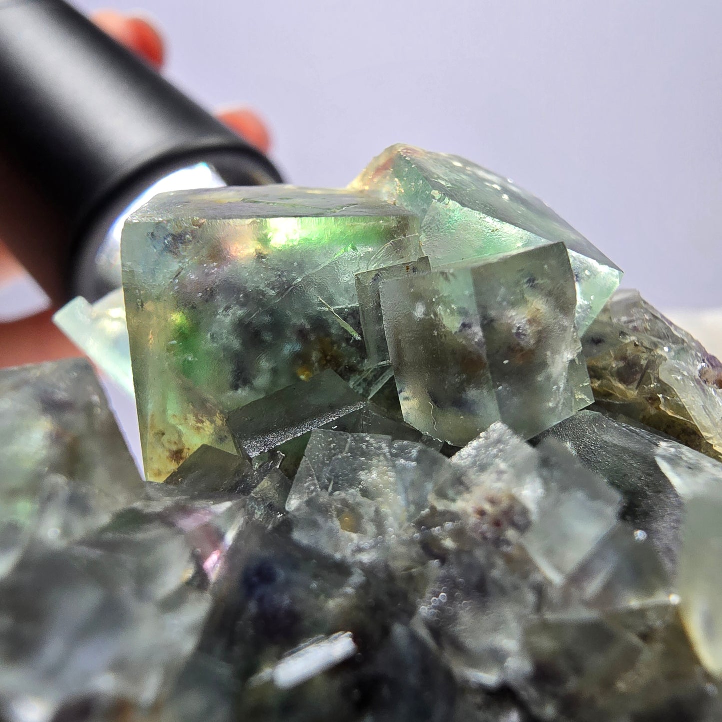 Rare spécimen de cube de fluorite fantôme, vert violet Okorusu Namibie 62*48*32mm