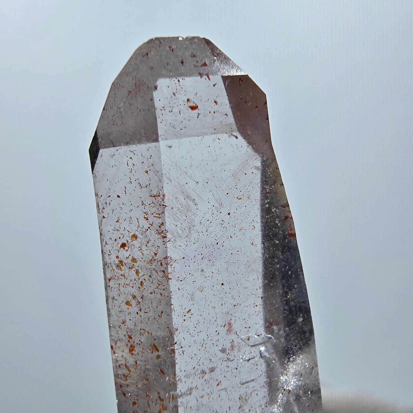 Améthyste fantôme avec hématite Goboboseb, Namibie 34 x 13 x 8 mm