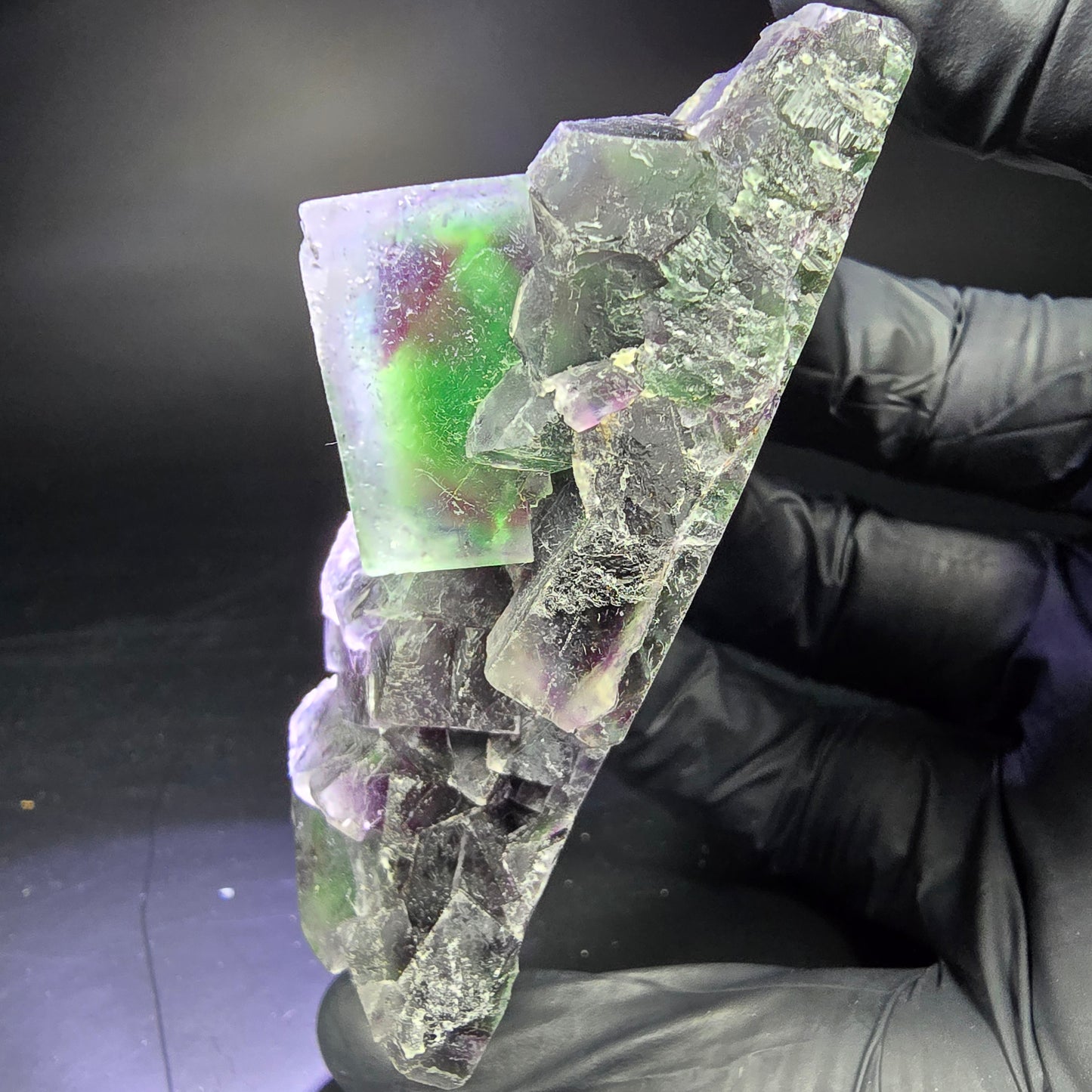 Seltene Phantom Fluorit Würfel Stufe lila grün 86*46*31mm aus Okorusu, Namibia
