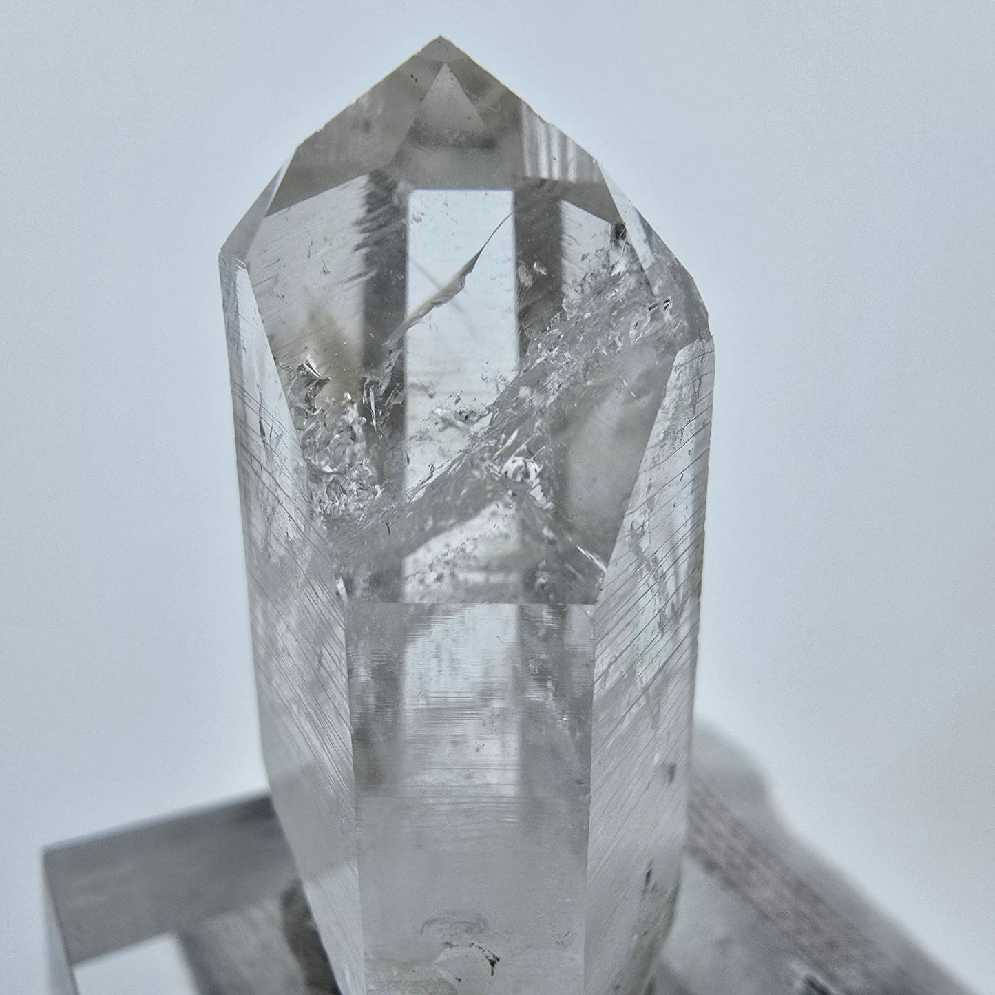 Enhydro Lemurian Phantom Quarz Spitze Streep Mine, Goboboseb, Namibia 37*18*15mm