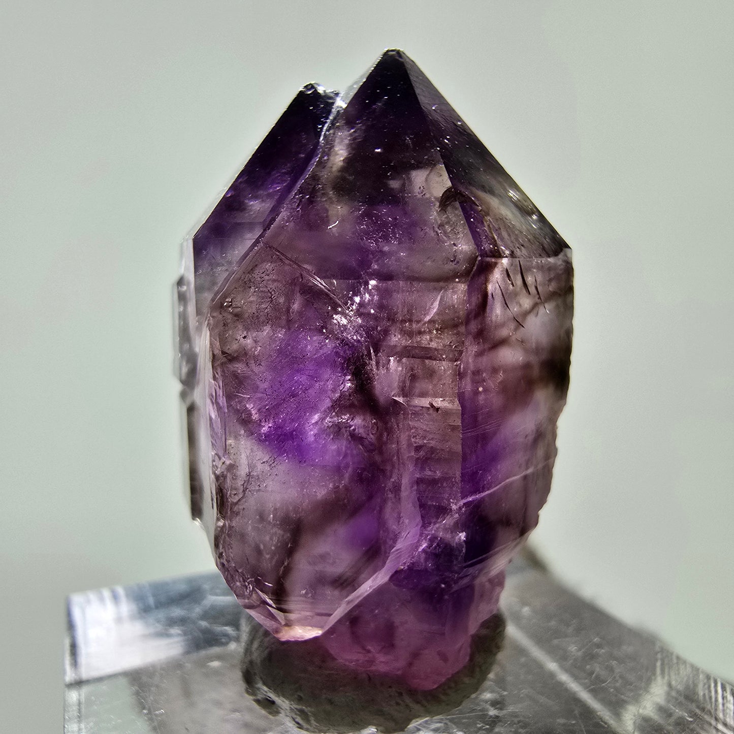 Sceptre Enhydro Phantom Amethyst DT, 1x Bubble Brandberg, Namibie 30*21*17mm