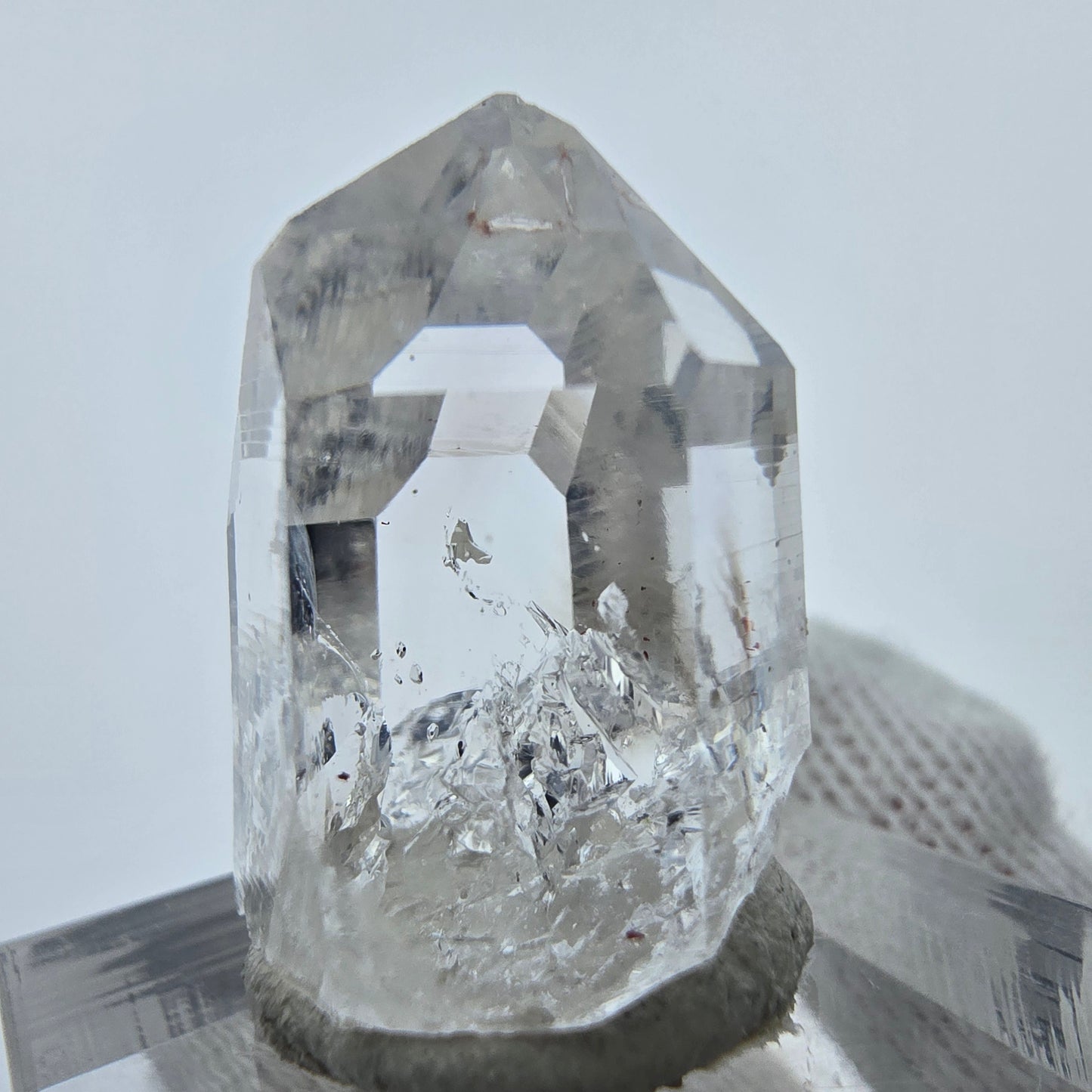 Klare Lemurian Quarz Spitze Streep Mine, Goboboseb, Namibia 26*20*13mm