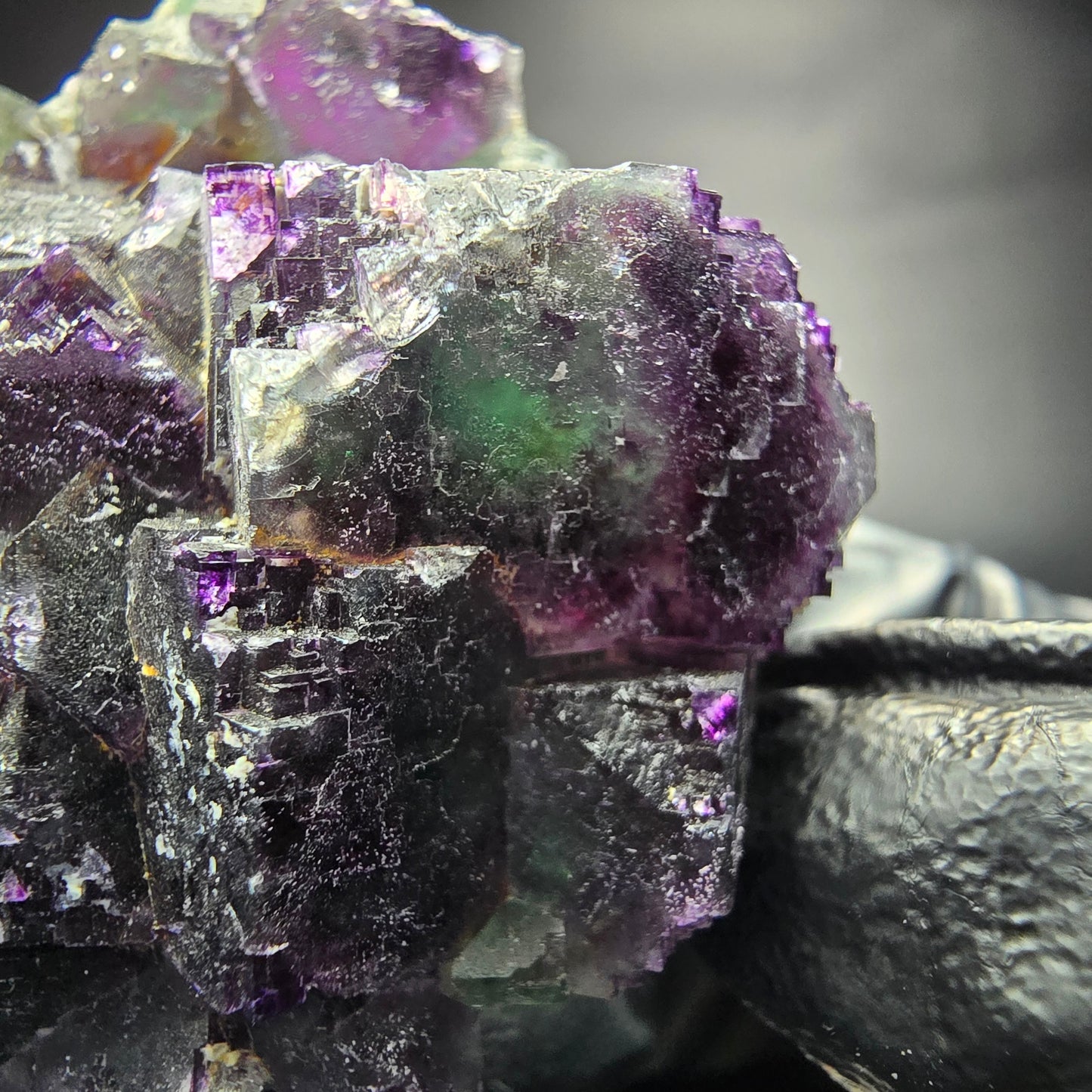 Seltene zonare Fluorit Würfel Stufe parkettiert Okorusu, Namibia 66*47*30mm
