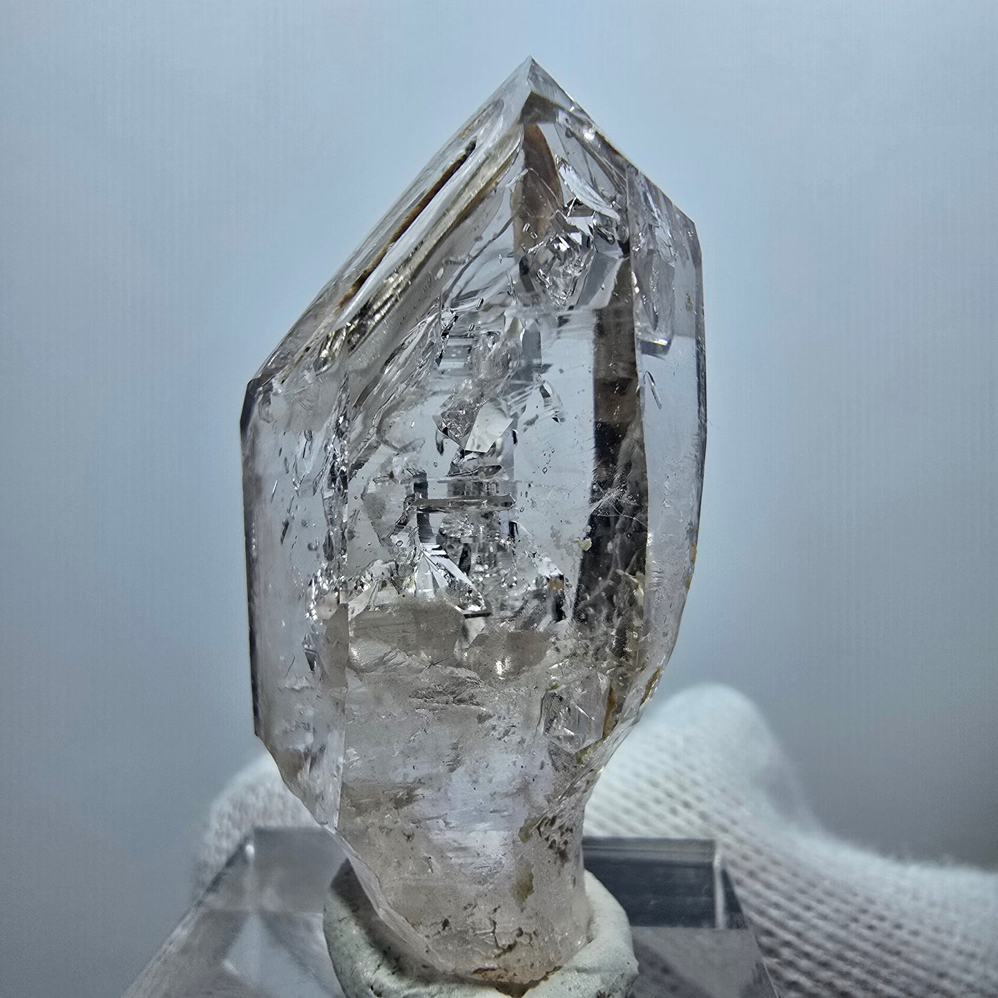 Pointe de quartz fumé Enhydro Phantom, 1x Bubble Goboboseb, Namibie 42 x 21 x 20 mm