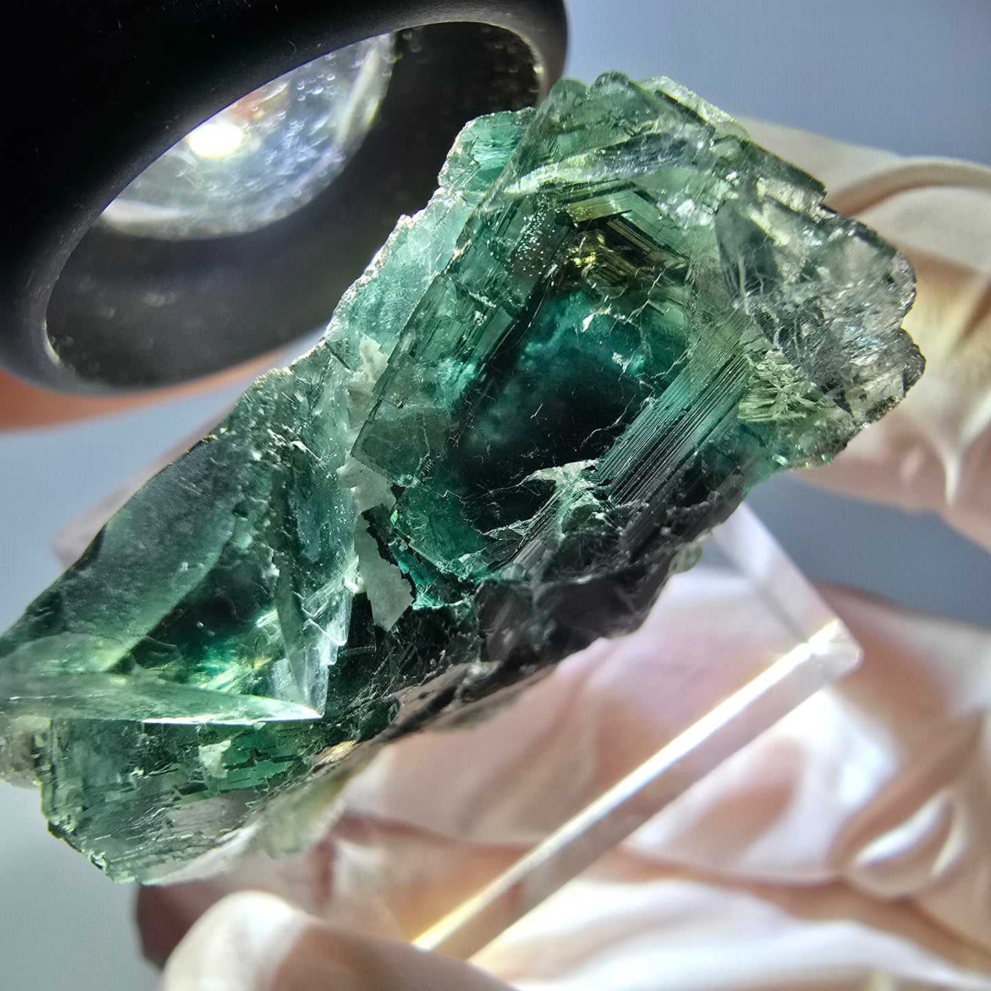 Spécimen de cube de fluorite fantôme, vert violet, Okorusu, Namibie, 36 x 25 x 15 mm