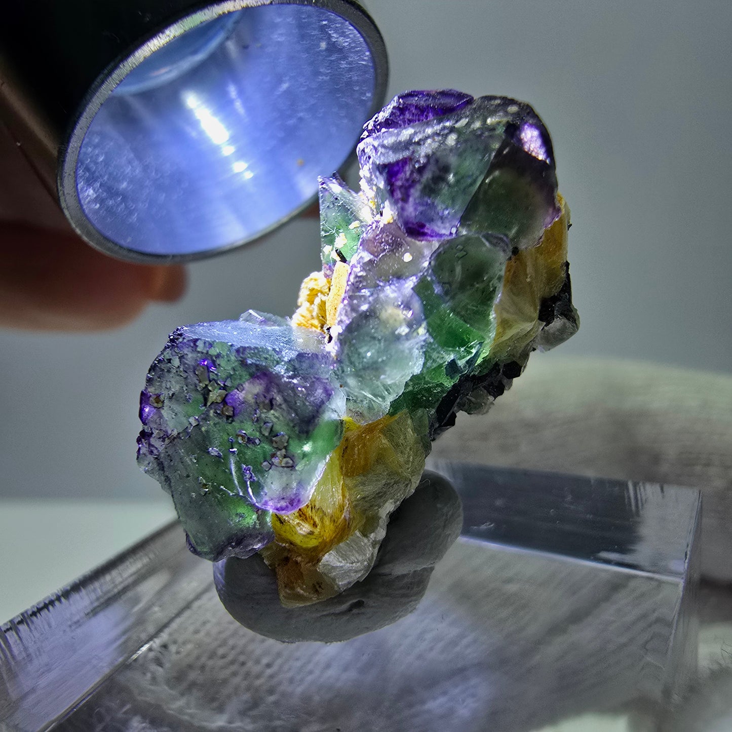 Cube de fluorite fantôme, spécimen de tourmaline scholle muscovite, Erongo, Namibie, 23 x 12 x 13 mm
