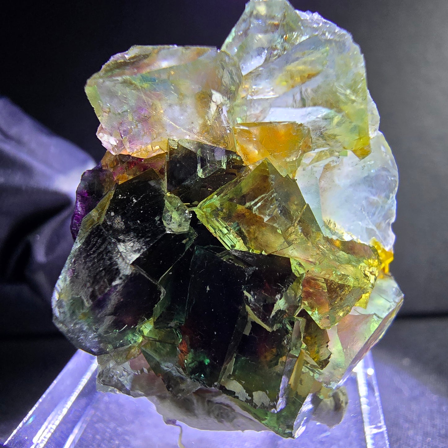 Seltene Phantom Fluorit XX Würfel Stufe grün lila 30*24*15mm aus Okorusu Namibia