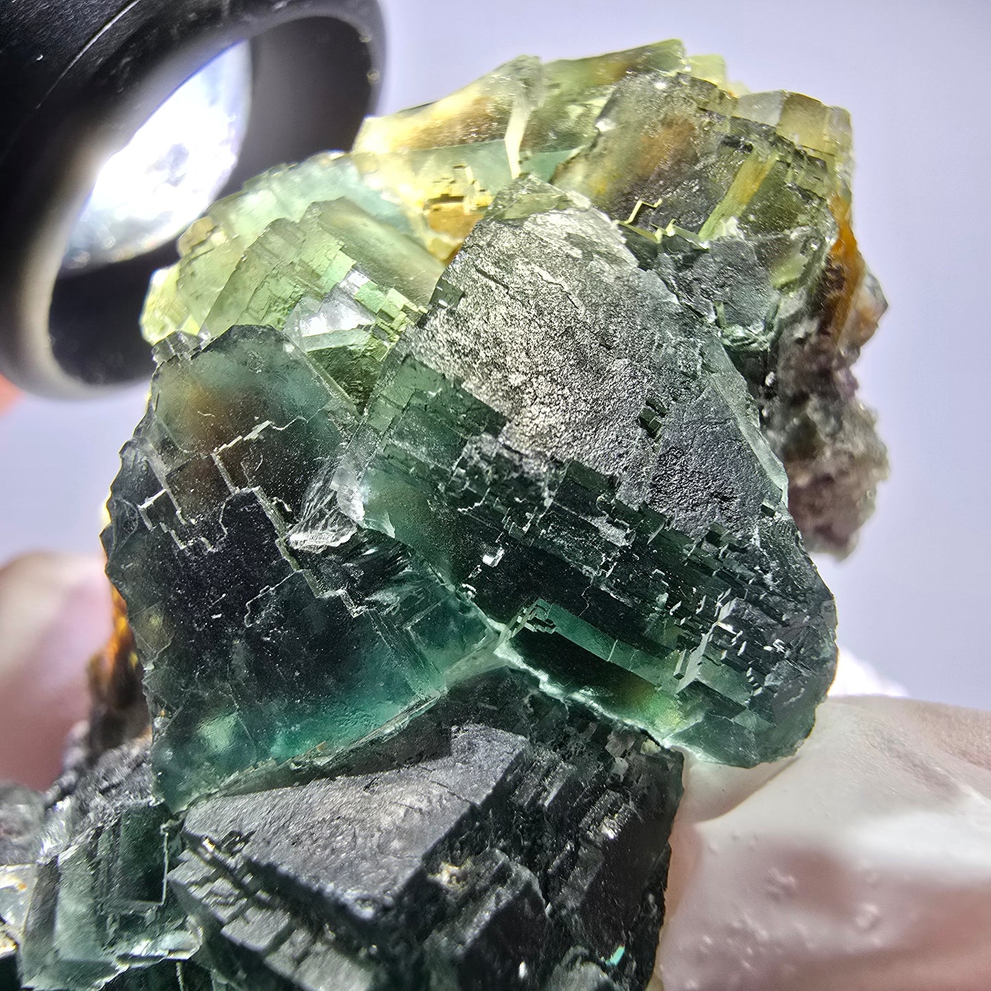Rare spécimen de cube de fluorite fantôme, parqueté vert Okorusu, Namibie, 61 x 42 x 37 mm