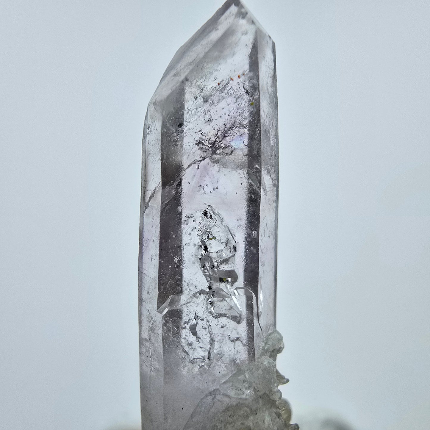Phantom Amethyst Kristall mit Stilbit Goboboseb, Namibia 45*12*11mm Sammlung