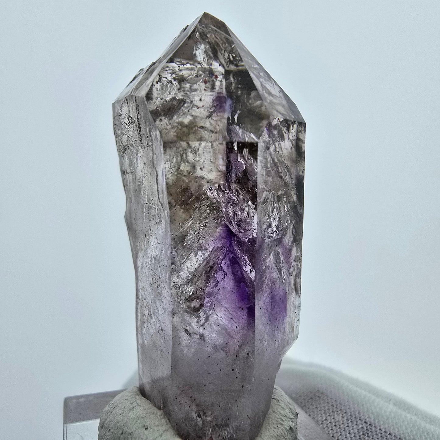 Enhydro Phantom Amethyst Zepter, 1x Blase Goboboseb Namibia 47*27*16mm, Sammlung