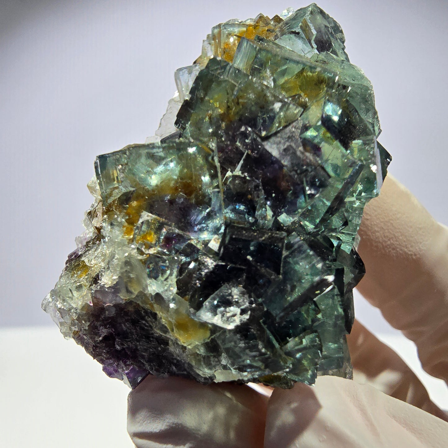 Spécimen de cube de fluorite fantôme très clair parqueté Okorusu, Namibie 49*36*26mm
