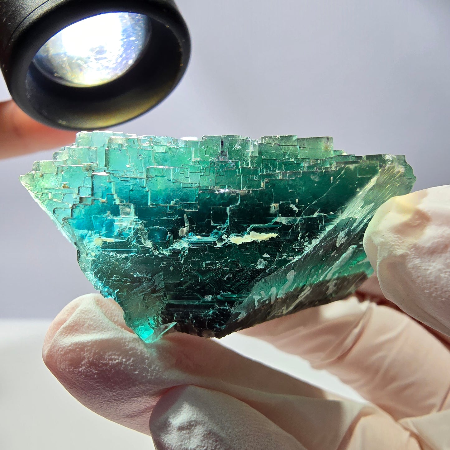 Spécimen de cube de fluorite fantôme transparente, vert parqueté, Okorusu, Namibie, 58 x 46 x 23 mm