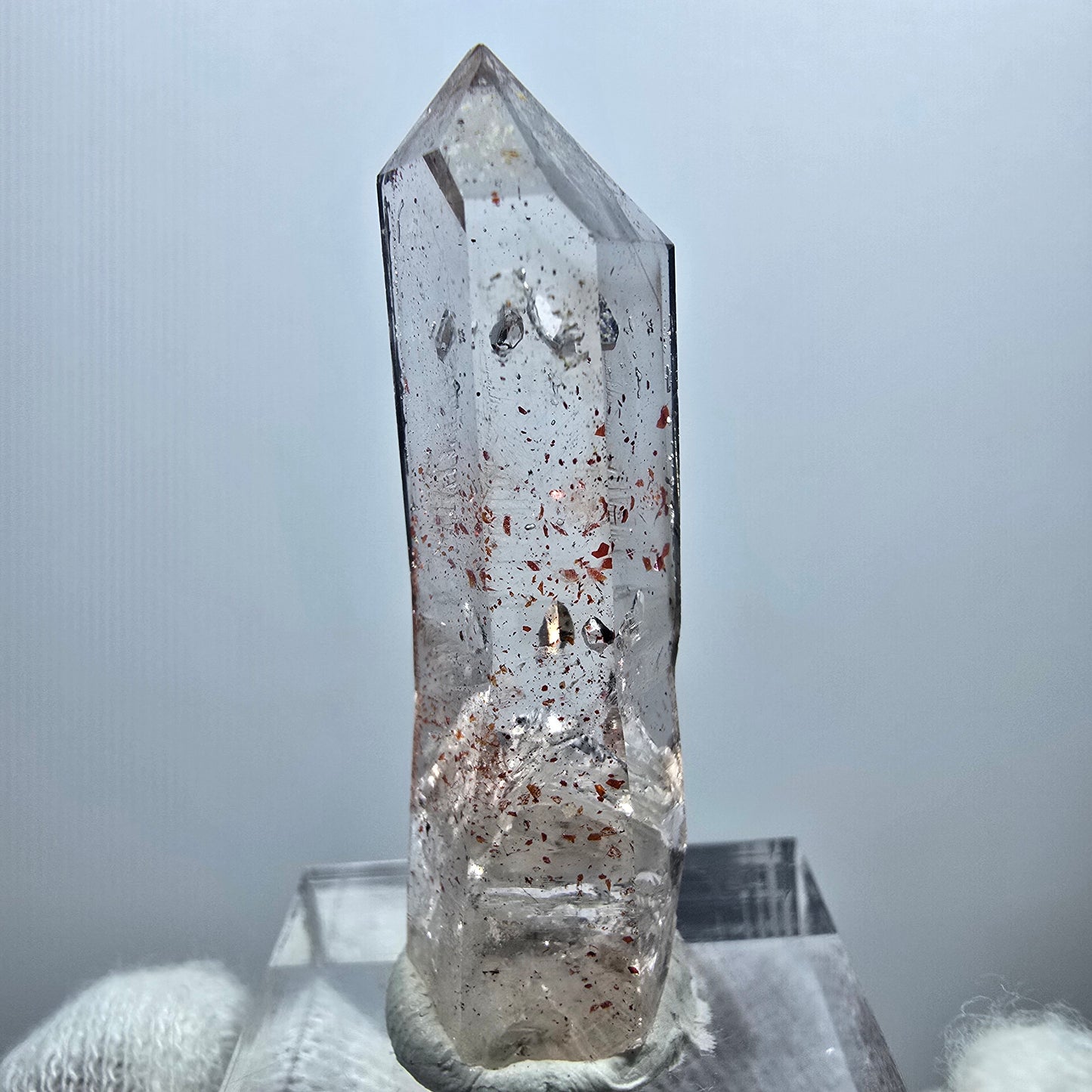 Quartz fumé fantôme transparent, pointe de fer, Goboboseb, Namibie, 41 x 12 x 10 mm