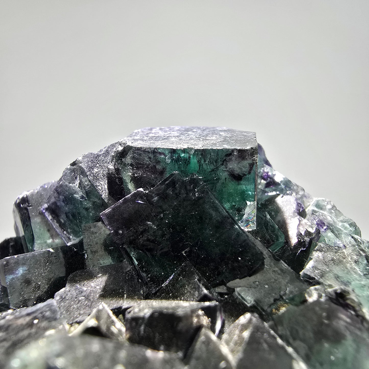 Seltene Phantom Fluorit Würfel Stufe grün lila Okorusu, Namibia 81*67*26mm