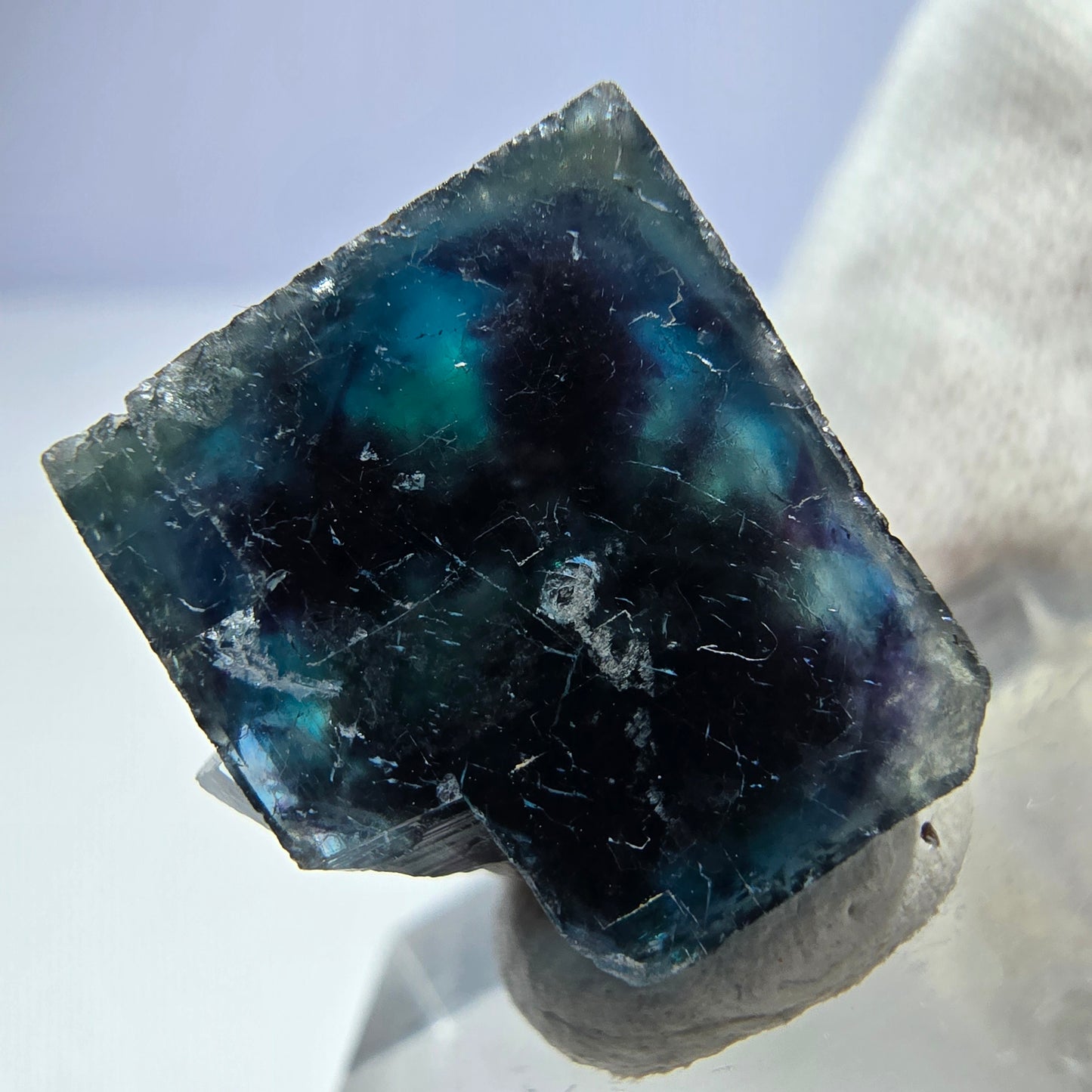 Spécimen de cube de fluorite fantôme, zonal - Nouvelle découverte ! Okorusu, Namibie 22*16*16mm