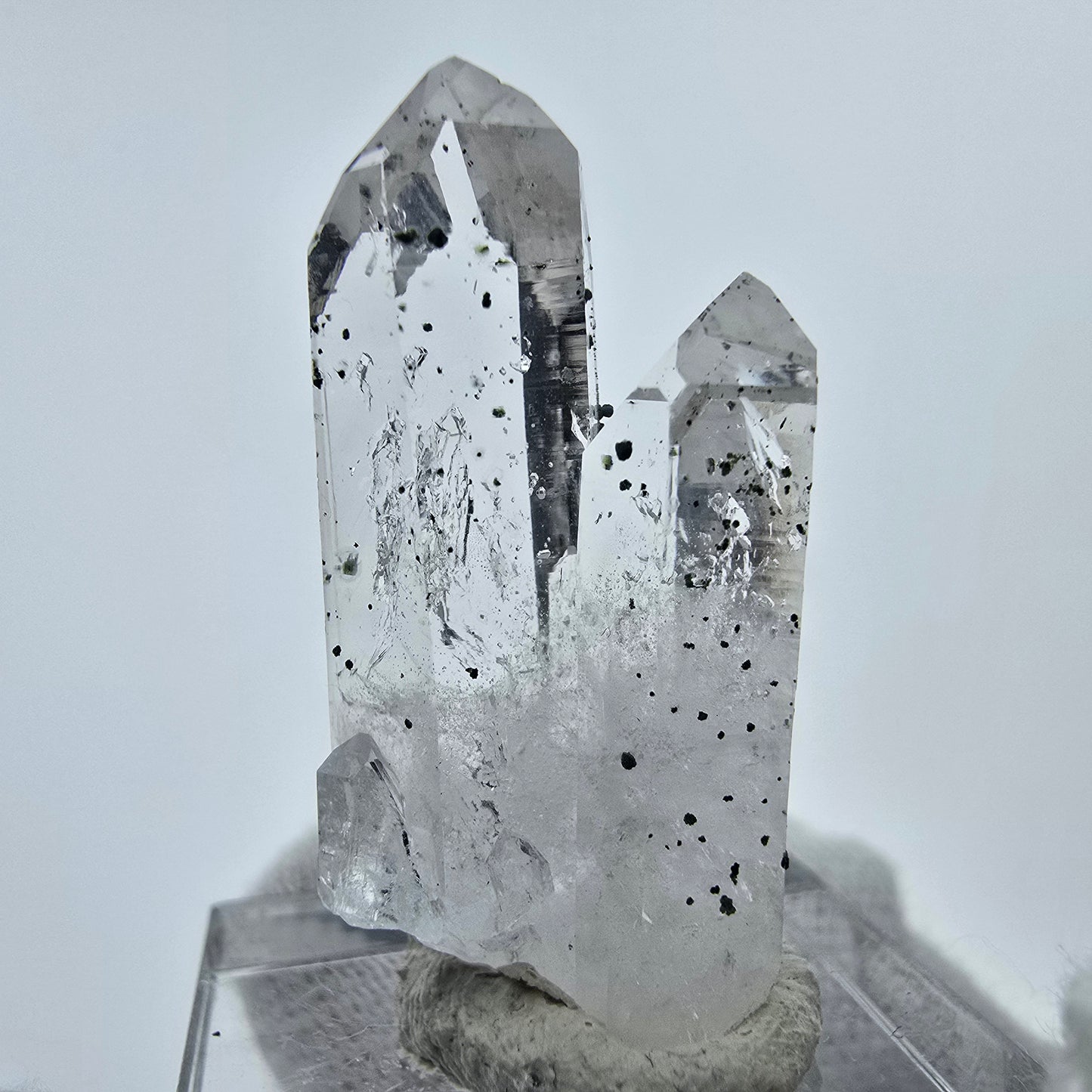 Klarer Phantom Hämatit Quarz Kristall Streep Mine, Goboboseb, Namibia 34*15*11mm