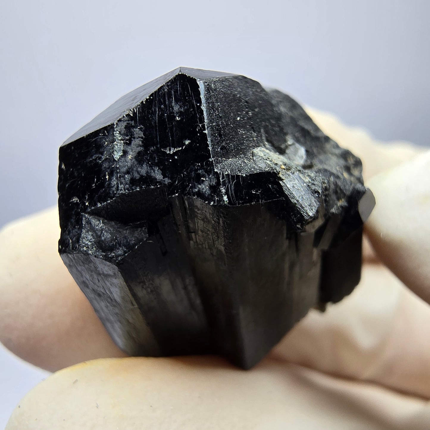 Symmetrische Schörl Turmalin Stufe Erongo, Namibia 26*21*13mm Mineraliensammlung