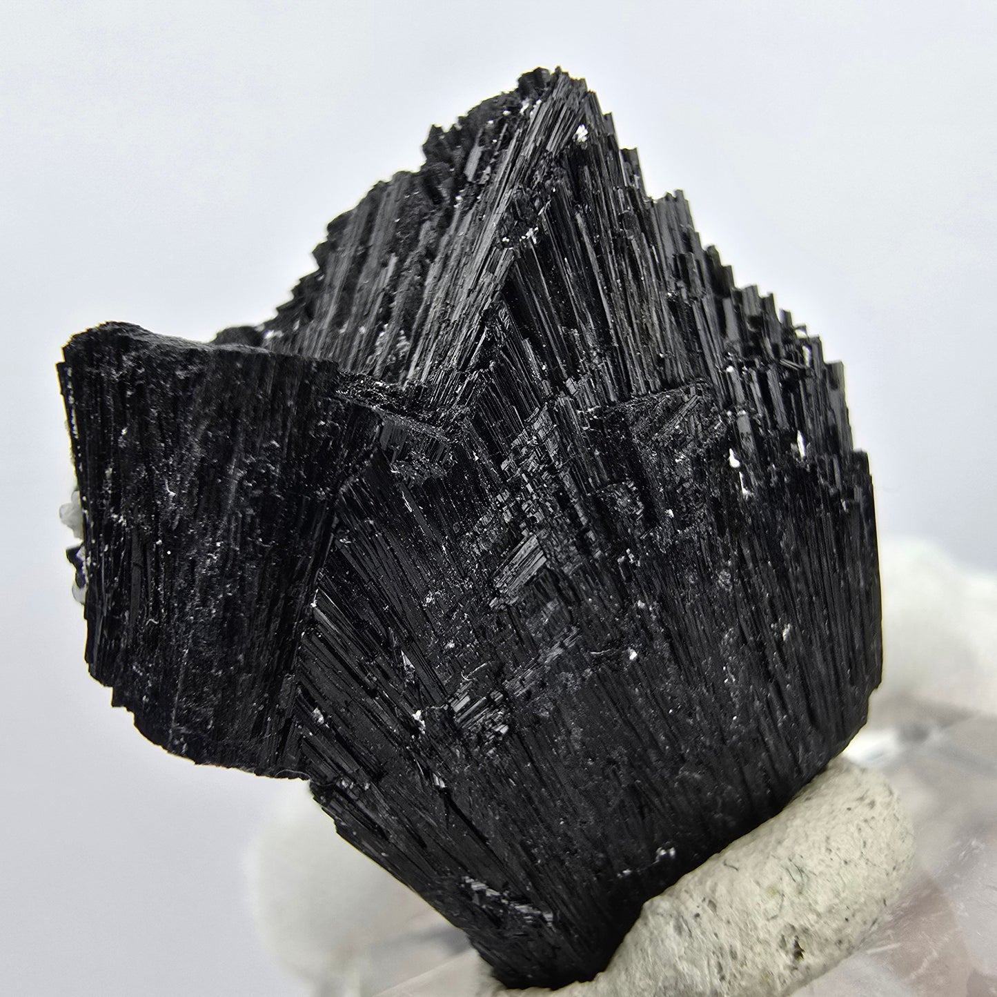 Seltene Schörl Turmalin Stufe schwarz Erongo, Namibia 29*28*23mm Sammlung