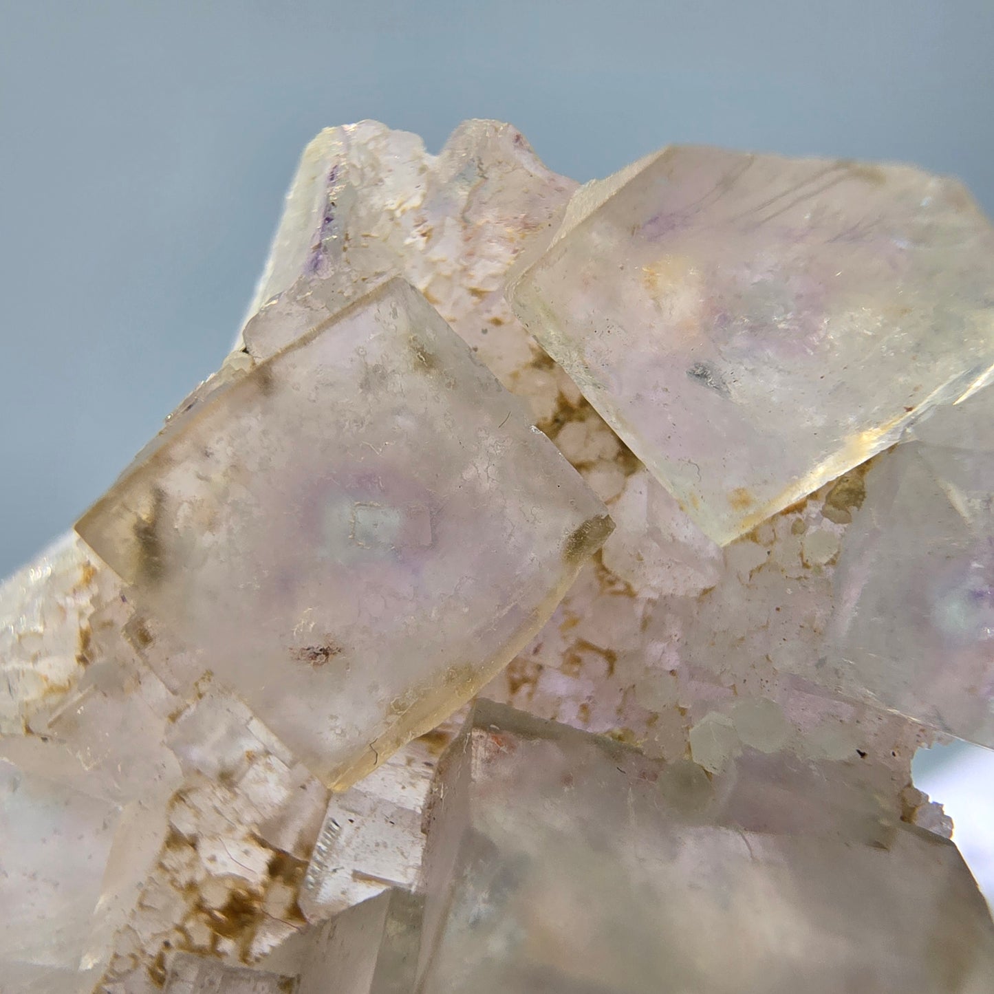 Seltene UV Phantom Fluorit Würfel, Quarz Stufe Brandberg, Namibia 34*29*12mm