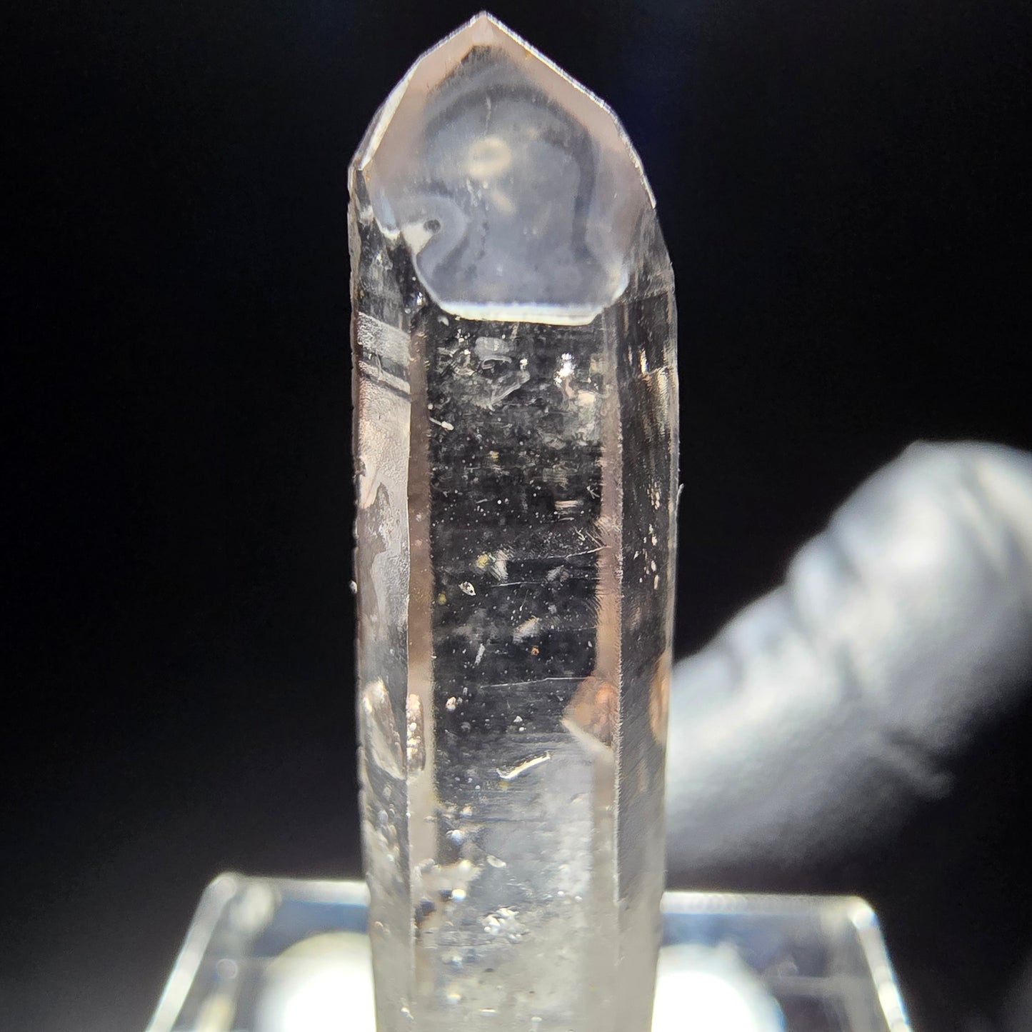 Phantom Rauchquarz Spitze weiß lila Goboboseb, Namibia 35*9*5mm Sammlung