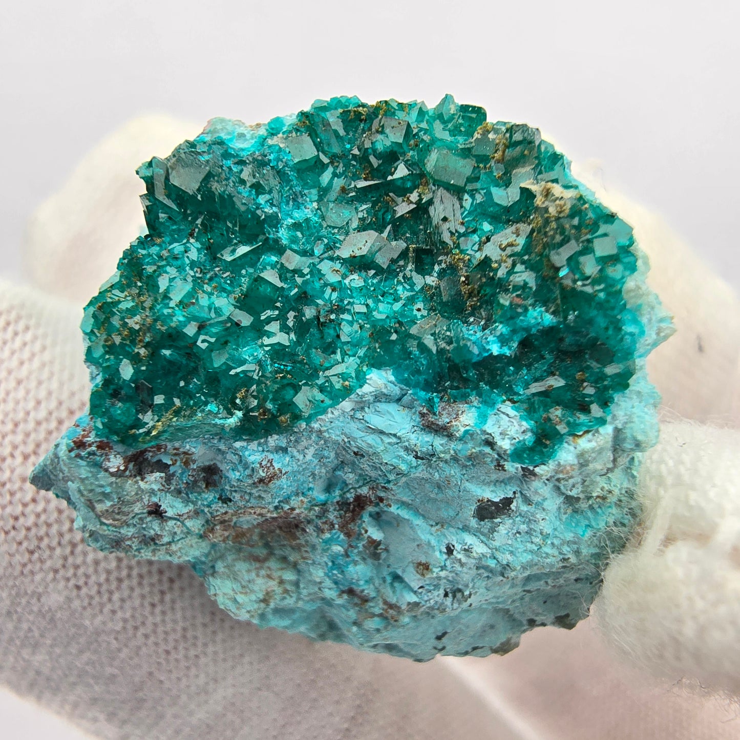 Dioptase rare sur le stade Marix Kaokoveld, Namibie 32*24*18mm Collection de minéraux