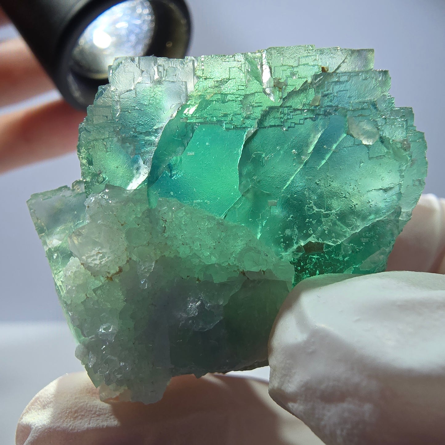 Rare cube de fluorite fantôme, spécimen de quartz vert Okorusu, Namibie, 44 x 40 x 29 mm