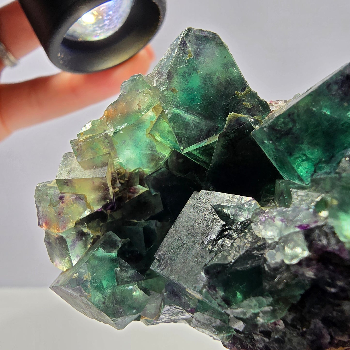 Spécimen de cube de fluorite fantôme parqueté vert violet Okorusu, Namibie 55*48*39mm