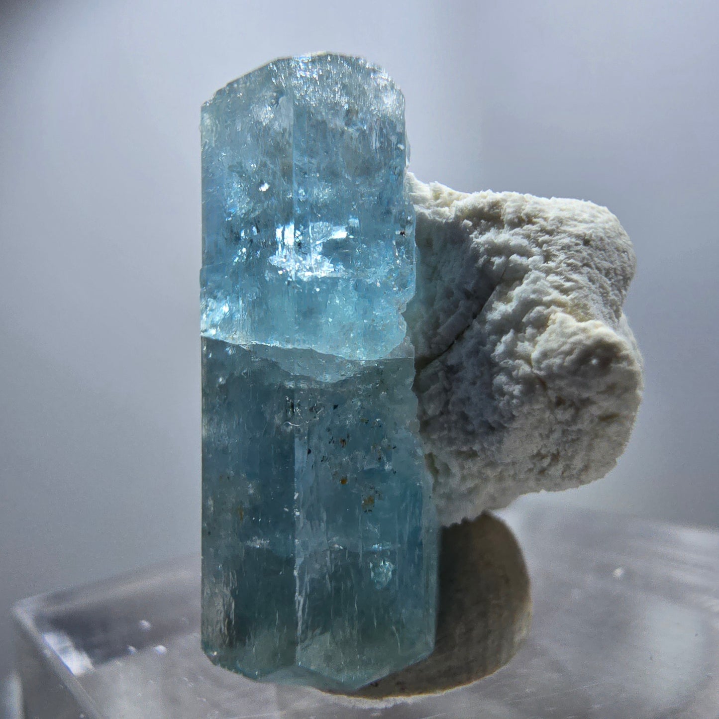 Seltener Aquamarin X mit Orthoklas Erongo, Namibia 29*18*16mm