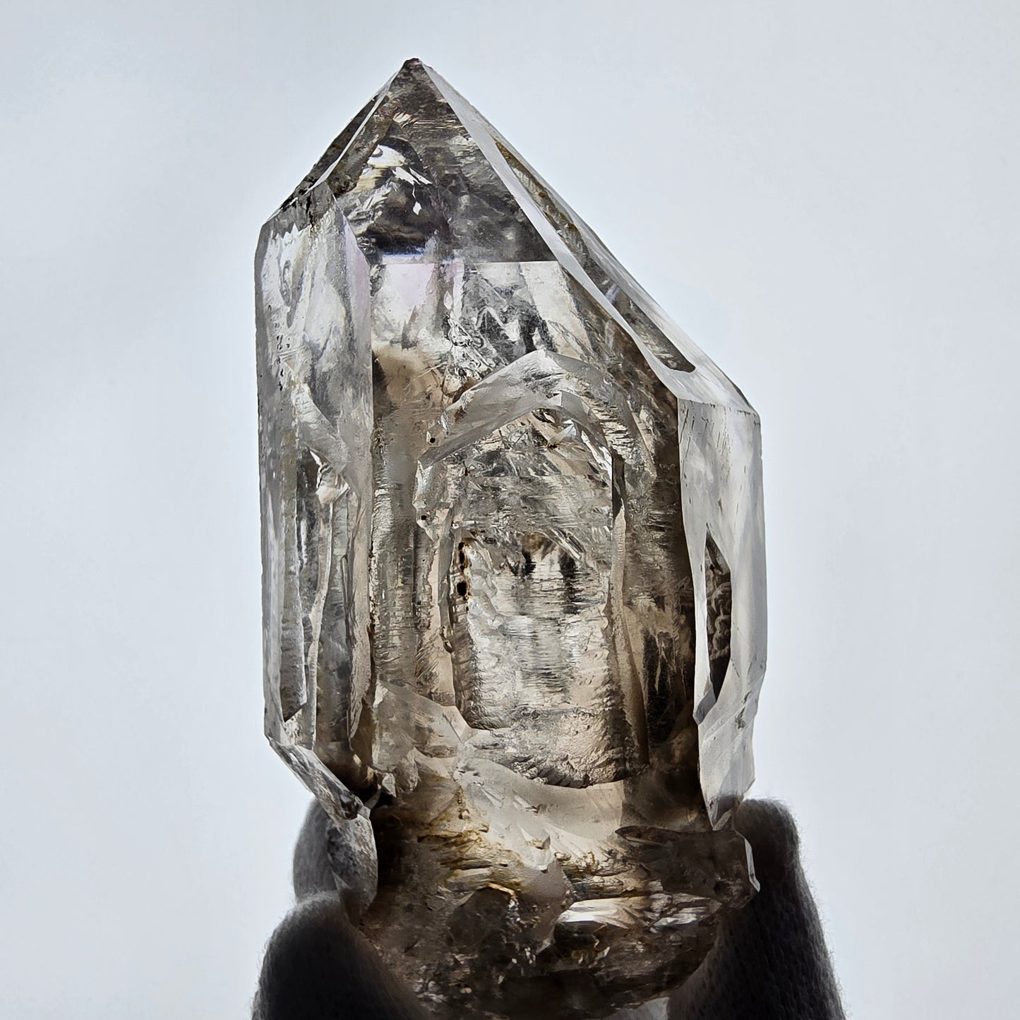 Sceptre DT Enhydro Skeleton Smoky Quartz 4x Bubble (grand) Valentine Pocket Namibie 106*53*46mm