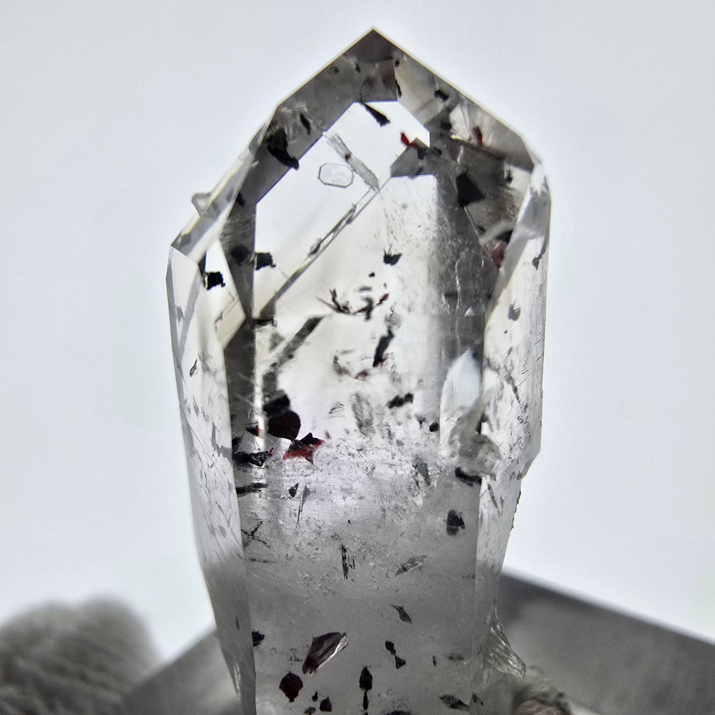 Quartz fumé Harlequin Phantom, Analcim, mine Prehnite Streep, Namibie, 29 x 12 x 14 mm