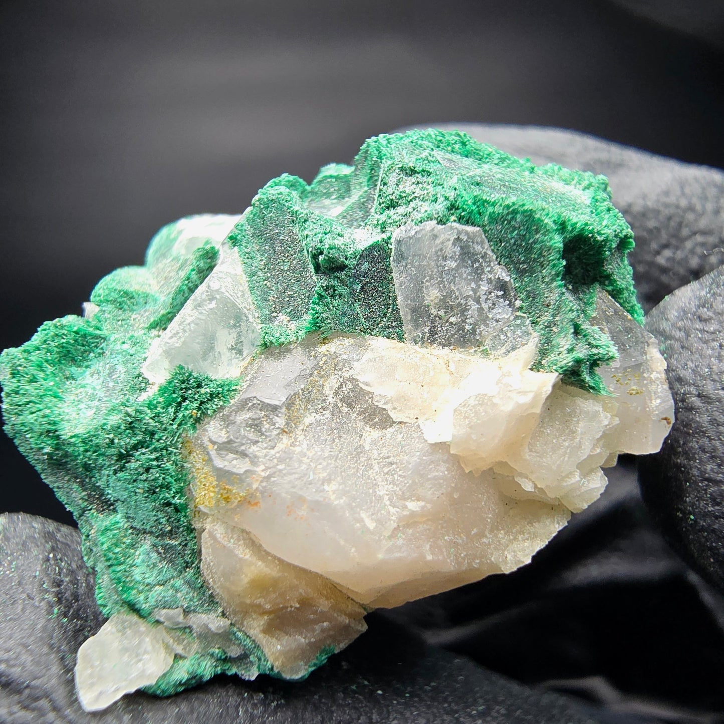 Seltene Malachit Stufe, grün Kaokoveld, Namibia 26*23*15mm Mineraliensammlung