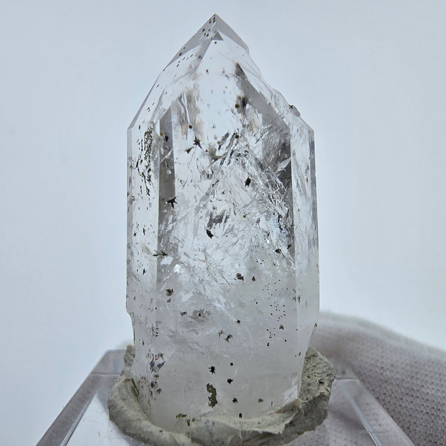 Enhydro Phantom Hämatit Quarz Kristall Streep Mine Goboboseb, Namibia 35*16*15mm
