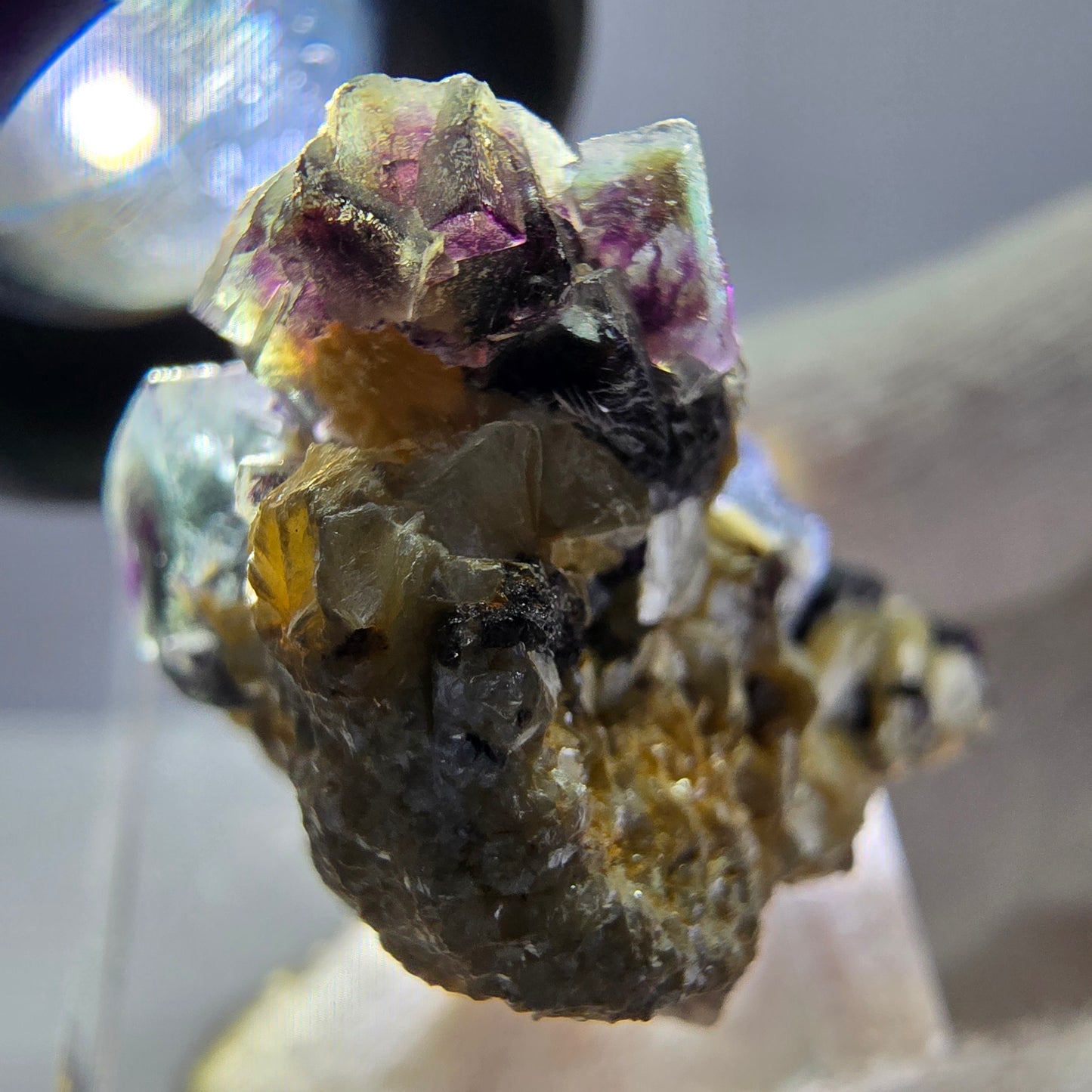 Cubes de fluorite fantôme colorés, spécimen de muscovite, Erongo, Namibie, 31 x 25 x 23 mm