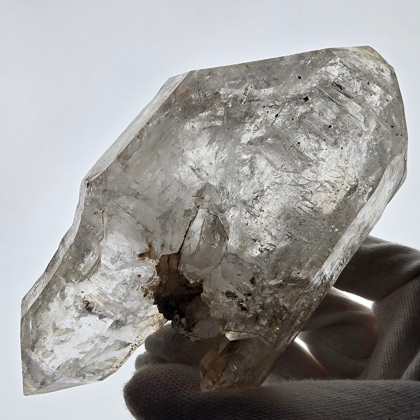 Sceptre DT Enhydro Skeleton Smoky Quartz 3x Bubble (grand) Valentine Pocket Namibie 131*70*52mm