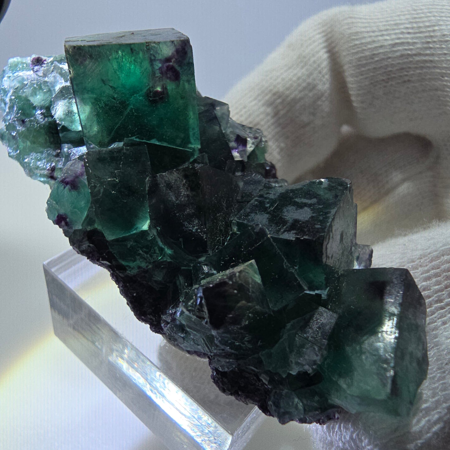 Seltene Phantom Fluorit Würfel Stufe zonal grün lila Okorusu, Namibia 60*28*19mm