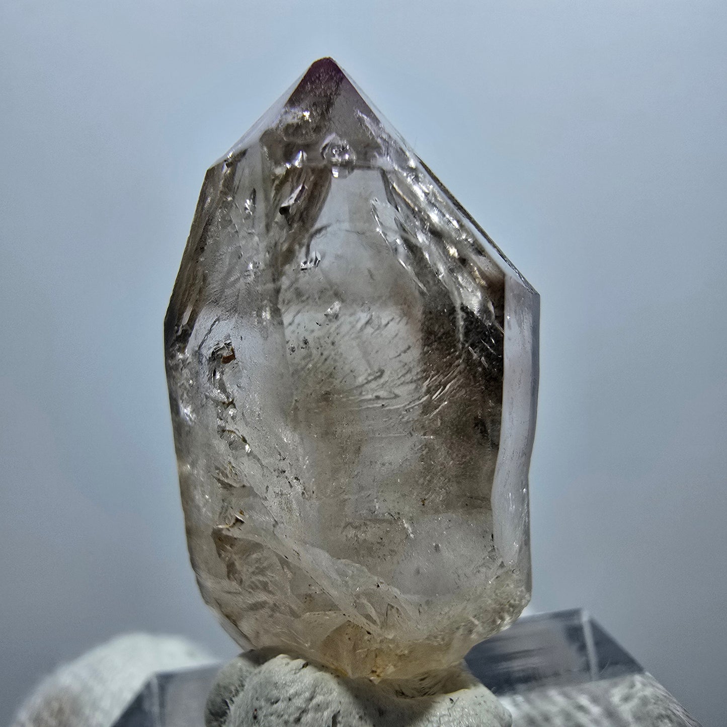 Klare Phantom Rauchquarz DT Zepter Spitze Goboboseb, Namibia 30*16*13mm